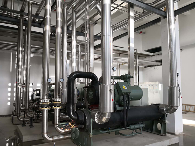 水冷式冷水機組