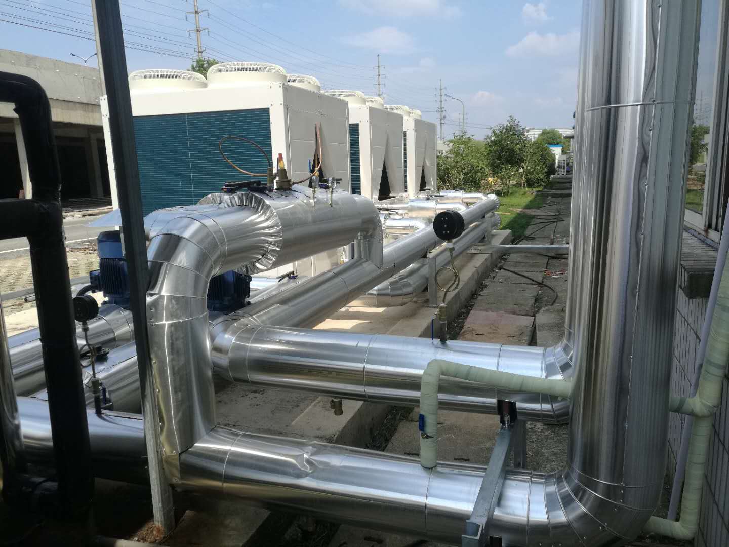 風冷螺桿式冷水機組